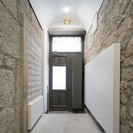 Downtown Historic Apartment